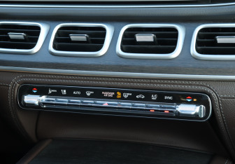 Подержанный автомобиль Mercedes-Benz GLE 2019 года (16 фото)