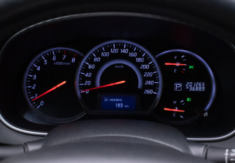 Подержанный автомобиль Nissan Teana 2013 года (12 фото)