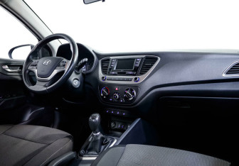 Подержанный автомобиль Hyundai Solaris Sedan 2018 года (6 фото)