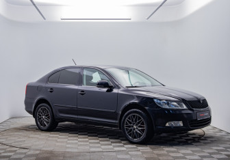Подержанный автомобиль Skoda Octavia Liftback 2013 года (3 фото)