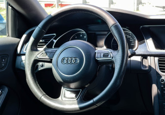 Подержанный автомобиль Audi A5 Liftback 2015 года (14 фото)
