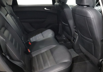 Подержанный автомобиль Renault Arkana 2019 года (25 фото)