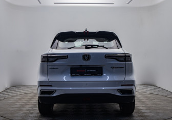 Подержанный автомобиль Changan CS55PLUS 2023 года (6 фото)