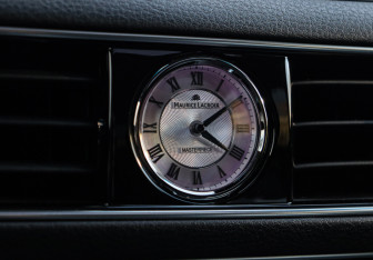 Подержанный автомобиль Kia K900 2019 года (29 фото)