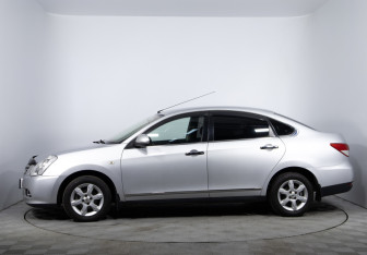 Подержанный автомобиль Nissan Almera Sedan 2016 года (8 фото)