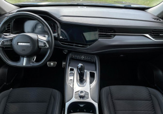 Подержанный автомобиль Haval F7x 2019 года (12 фото)