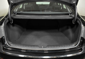 Подержанный автомобиль Hyundai i40 Sedan 2014 года (17 фото)