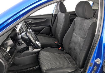 Подержанный автомобиль Kia Rio Hatchback 2019 года (19 фото)