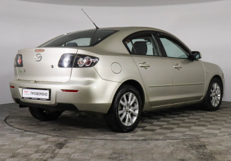 Подержанный автомобиль Mazda 3 Sedan 2007 года (5 фото)