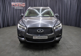 Подержанный автомобиль Infiniti QX60 2019 года (2 фото)