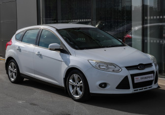 Подержанный автомобиль Ford Focus Hatchback 2013 года (4 фото)