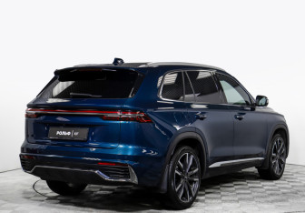 Подержанный автомобиль Geely Monjaro 2023 года (4 фото)