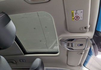 Подержанный автомобиль Geely Atlas Pro 2023 года (23 фото)