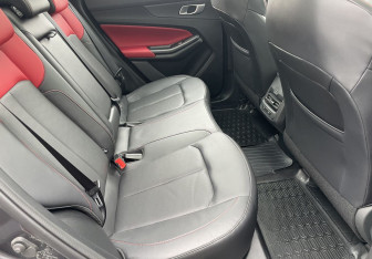 Подержанный автомобиль Changan CS55PLUS 2023 года (11 фото)