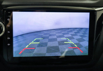 Подержанный автомобиль Kia Rio Hatchback 2016 года (9 фото)