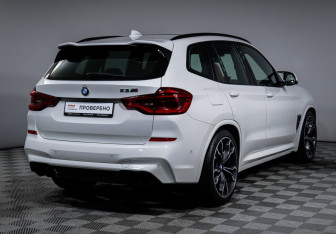 Подержанный автомобиль BMW X3 M 2019 года (5 фото)