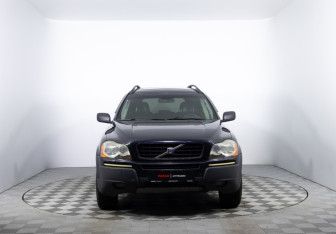 Подержанный автомобиль Volvo XC90 2005 года (2 фото)