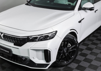 Подержанный автомобиль Voyah Free 2024 года (26 фото)