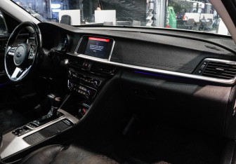 Подержанный автомобиль Kia Optima Wagon 2019 года (7 фото)