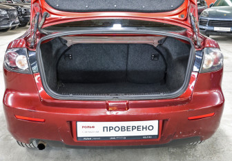 Подержанный автомобиль Mazda 3 Sedan 2008 года (10 фото)