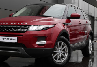 Подержанный автомобиль Land Rover Range Rover Evoque 2015 года (2 фото)