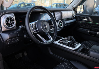 Подержанный автомобиль Tank 300 2024 года (12 фото)