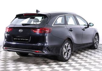 Подержанный автомобиль Kia Ceed Wagon 2021 года (5 фото)