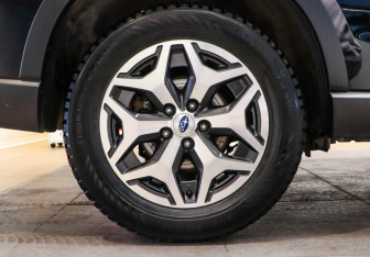 Подержанный автомобиль Subaru Forester Suv 2021 года (26 фото)