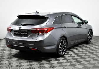 Подержанный автомобиль Hyundai i40 Wagon 2016 года (5 фото)