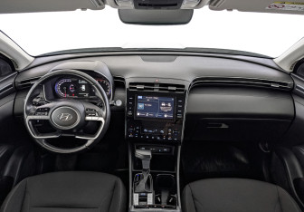 Подержанный автомобиль Hyundai Tucson 2021 года (14 фото)
