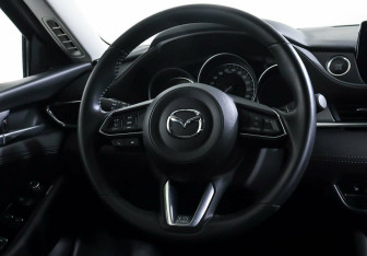 Подержанный автомобиль Mazda 6 Sedan 2020 года (13 фото)