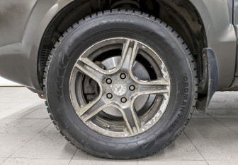 Подержанный автомобиль Hyundai Tucson 2008 года (18 фото)