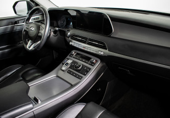 Подержанный автомобиль Hyundai Palisade 2021 года (12 фото)