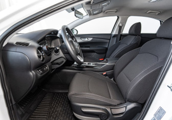 Новый Kia K3 Sedan 2024 (11 фото)