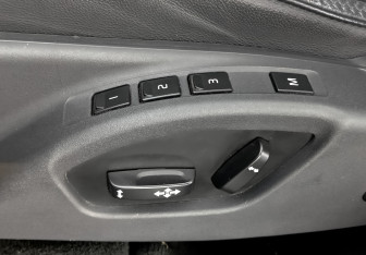 Подержанный автомобиль Volvo XC70 2014 года (26 фото)