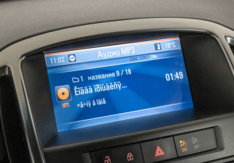 Подержанный автомобиль Opel Astra Hatchback 2010 года (15 фото)