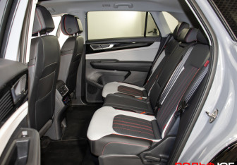 Подержанный автомобиль Volkswagen Teramont 2025 года (10 фото)