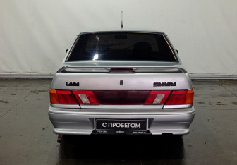 Подержанный автомобиль LADA (ВАЗ) 2115 2010 года (5 фото)