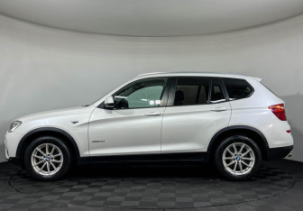 Подержанный автомобиль BMW X3 2017 года (5 фото)