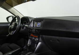 Подержанный автомобиль Mazda CX-5 2013 года (12 фото)