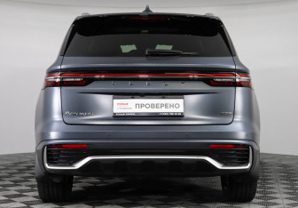 Подержанный автомобиль Geely Monjaro 2024 года (6 фото)