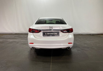 Подержанный автомобиль Mazda 6 Sedan 2015 года (5 фото)