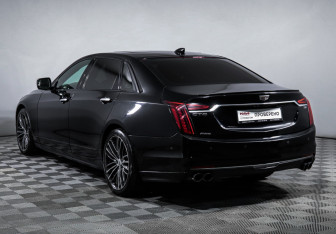 Подержанный автомобиль Cadillac CT6 2019 года (7 фото)