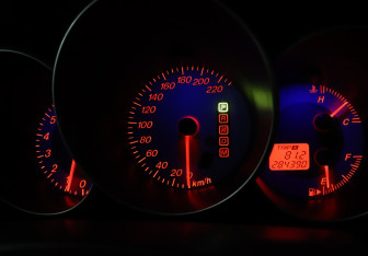 Подержанный автомобиль Mazda 3 Sedan 2008 года (7 фото)