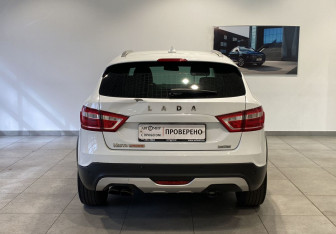 Подержанный автомобиль LADA (ВАЗ) Vesta Wagon 2020 года (6 фото)