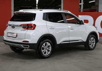 Подержанный автомобиль Chery Tiggo 4 2022 года (5 фото)