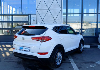 Подержанный автомобиль Hyundai Tucson 2017 года (5 фото)