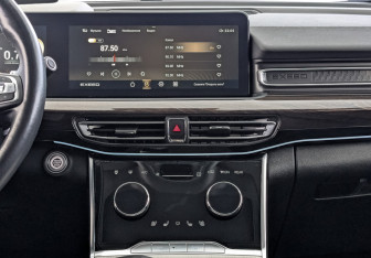 Подержанный автомобиль Exeed VX 2022 года (17 фото)