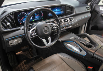 Подержанный автомобиль Mercedes-Benz GLE 2019 года (16 фото)