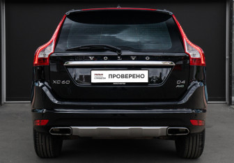 Подержанный автомобиль Volvo XC60 2015 года (5 фото)